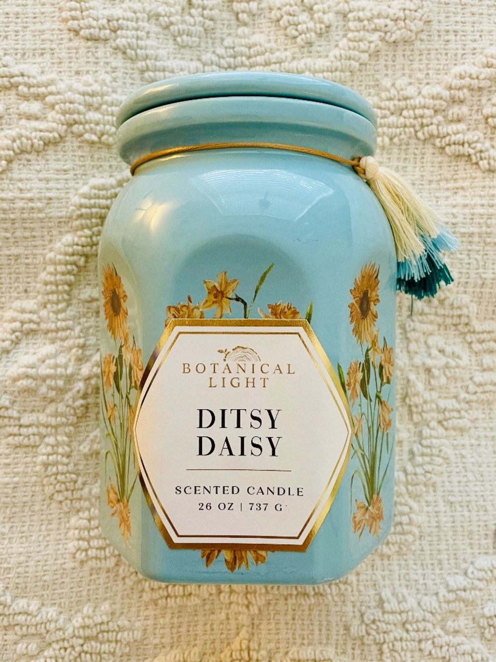 Botanical Light Ditsy Daisy Candle